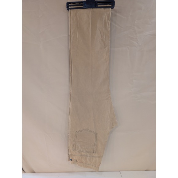 Dockers Men's Casual Khaki Pants Relaxed Fit Lightweight Comfort 38W 32L - Picture 1 of 5